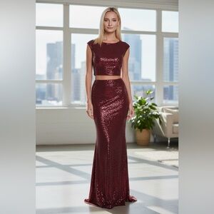 Maniju Elegant Burgundy Sequin Gown